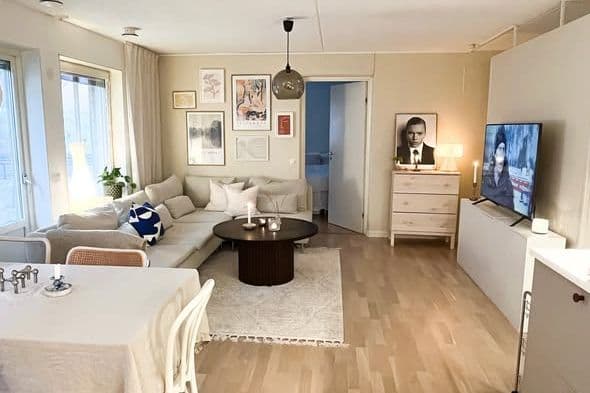 Möblerad 2 rok i Haga nära centrum