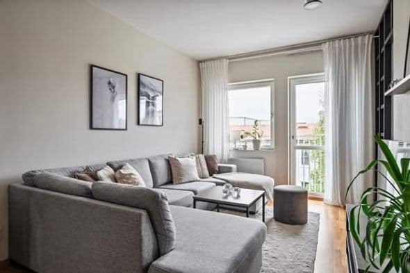 Möblerad 1,5 rok på Tomtebo – 40 kvm